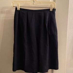 Jones New York Black Pleated Bermudas